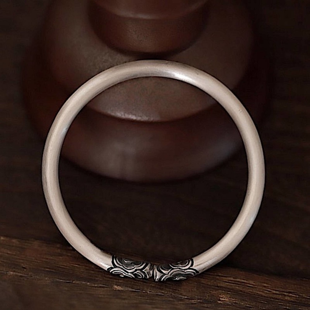Sterling Silver Irregular Flower Pattern Bangle Bracelet - Picture 10 of 16